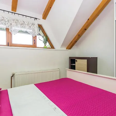 Σπίτι διακοπών 3 Bedroom In Moravice