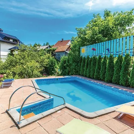 3 Bedroom In * Moravice