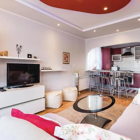 3 Bedroom In Holiday home *