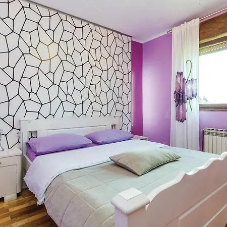 3 Bedroom In *