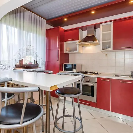 3 Bedroom In Moravice